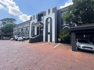 Office Space to Let - Grosvenor Gate, Hyde Park Lane, Sandton