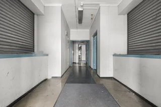 1,637m² High-Exposure Commercial Building To Let on Voortrekker Road, Parow