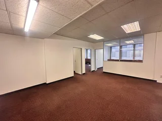 142m² Office To Let In Cape Town Lift Access