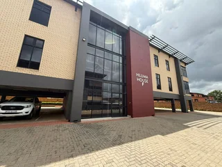 340m² Office To Let In Jean Avenue – Prime Location With Exceptional Accessibility