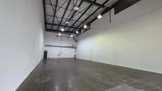 251 Square meter Neat Warehouse space to let in Highveld