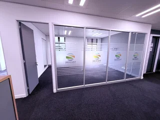 340m² Office To Let In Jean Avenue – Prime Location With Exceptional Accessibility