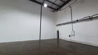 251 Square meter Neat Warehouse space to let in Highveld