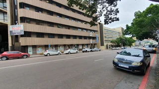33m² Office To Let In Arcadia – No Loadshedding Convenience