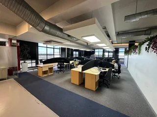 792m² Office To Let in The Terraces, Black River Park, Observatory