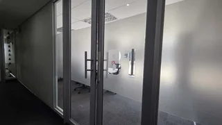 62 Square Meter office space to let in Highveld
