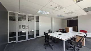 62 Square Meter office space to let in Highveld