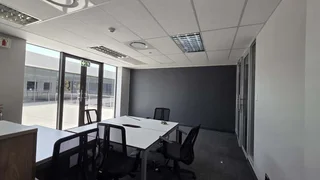 62 Square Meter office space to let in Highveld