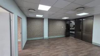 57 Sqm Office To Let – Centurion Central – Modern Light-Filled Suite