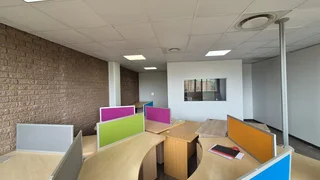 54 Sqm Office To Let – Centurion Central – Back up power supply