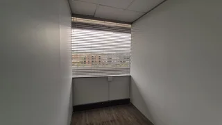 74 Sqm Office To Let – Centurion Central – Back Up Power Supply