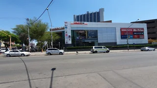 56 Square Meter Office To Let – Sunnyside, Pretoria – Prime Shopping Centre Location