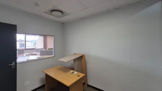 54 Sqm Office To Let – Centurion Central – Back up power supply