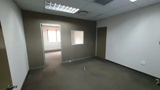 36 Square Meter Office To Let – Arcadia, Pretoria – Modern, Well-Located Workspace