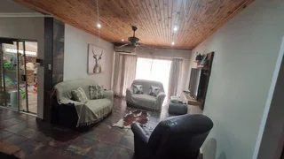 Stylishly Remodeled 3-Bedroom Townhouse for Sale!