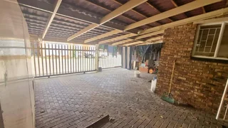 Stylishly Remodeled 3-Bedroom Townhouse for Sale!