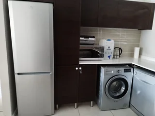 Fully Furnished, Pet-friendly, Executive 2-bedroom And 2-bathroom Apartment In Kyalami