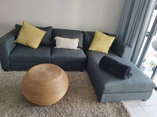 Fully Furnished, Pet-friendly, Executive 2-bedroom And 2-bathroom Apartment In Kyalami