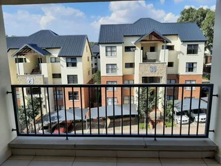 Fully Furnished, Pet-friendly, Executive 2-bedroom And 2-bathroom Apartment In Kyalami