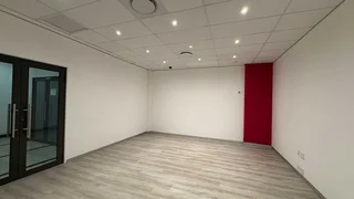 760m² Office to Rent in Rivonia, Sandton