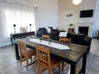 Spacious, Newly Renovated 2-bedroom, 2-bathroom House Between Kathu And Dibeng