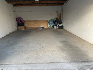 Secure 2-Bedroom And 1-Bathroom Apartment In Langevelt Road, Vorna Valley