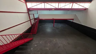 243sqm unit TO LET in secure industrial park within the Jet Park area