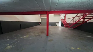 243sqm unit TO LET in secure industrial park within the Jet Park area