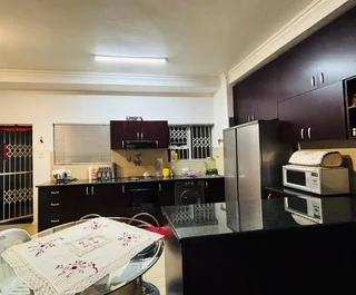 1 Bedroom Apartment For Sale in Umhlanga Ridge