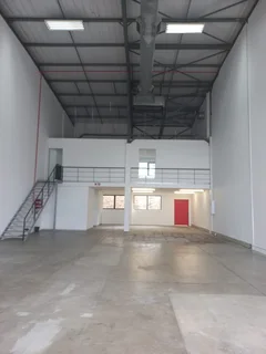 Prime Retail Unit Available To Let in Riverhorse Valley