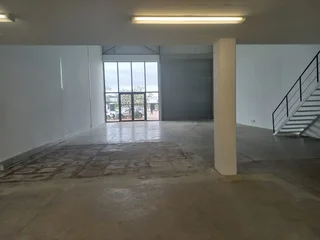 Prime Retail Unit Available To Let in Riverhorse Valley