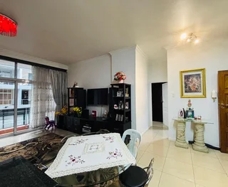 1 Bedroom Apartment For Sale in Umhlanga Ridge