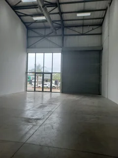 Prime Retail Unit Available To Let in Riverhorse Valley