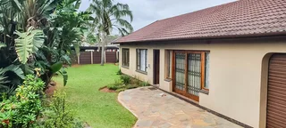 Pet Friendly, Spacious House In Durban North
