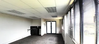 Office to Let in Ballito – 60m² Modern, Secure &amp; Centrally Located