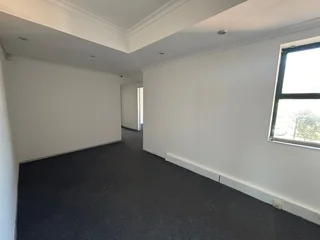 Premium Office Space to Let - Investment Place Office Park, Hyde Park