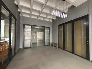 Third Floor Office To Let in Illovo Muse