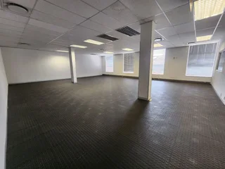 104 Sqm Office To Let – Monument Park – Prime Commercial Location