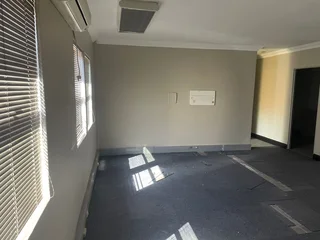 CRYSTAL PARK OFFICE PARK | BASDEN AVENUE | LYTTELTON MANOR | CENTURION