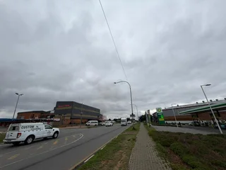 Prime 18.4m² Office Space to Let - 61 Van Gelder Road, Bramley, Johannesburg