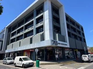 746m² Exclusive 7th Floor Office To Let in Tyger Valley