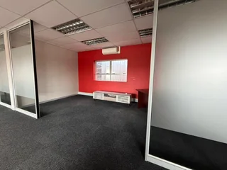 15m² Office Space to Let - 61 Van Gelder Road, Bramley, Johannesburg