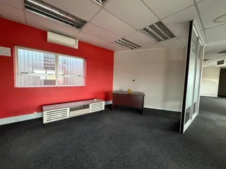 15m² Office Space to Let - 61 Van Gelder Road, Bramley, Johannesburg
