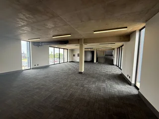 359 Square Meter Office Space To Let In Rooihuiskraal – A-Grade Unit With Backup Power And Fibre