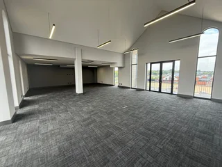 359 Square Meter Office Space To Let In Rooihuiskraal – A-Grade Unit With Backup Power And Fibre