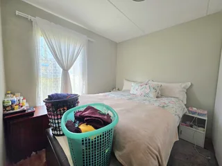 1 Bedroom flat to rent in Royal Maitland Complex