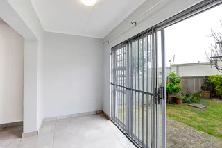 Pet-Friendly Ground-Floor Apartment with a 52 m² Private Garden