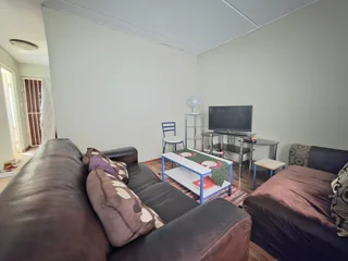 1 Bedroom flat to rent in Royal Maitland Complex