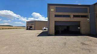 Mini Unit TO LET in Bartlett, Jet Park