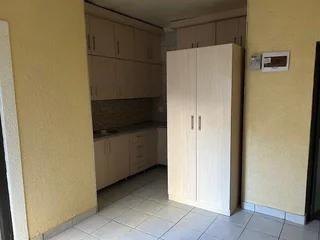 Flats to rent at 61 Anderson Street, Klerksdorp CBD